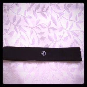 Lululemon Black headband
